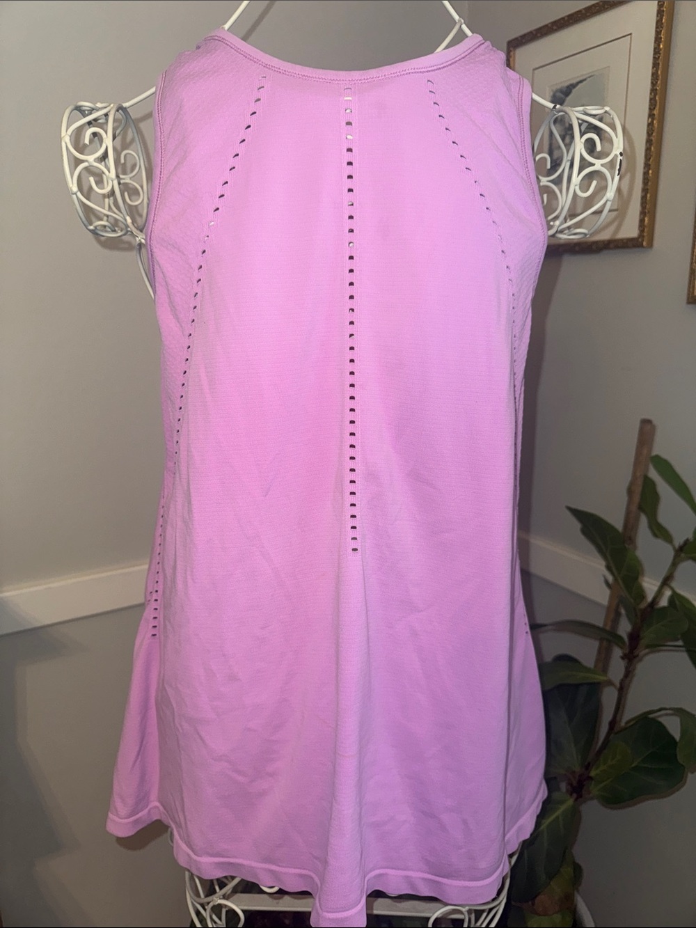 Athleta Lilac Performance Tank Top EUC!
